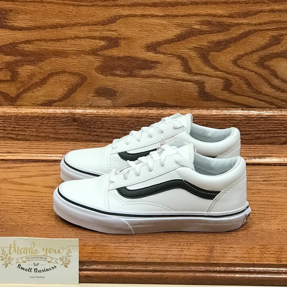 Vans Old Skool Tumble Black True White Shoes - Picture 2 of 8